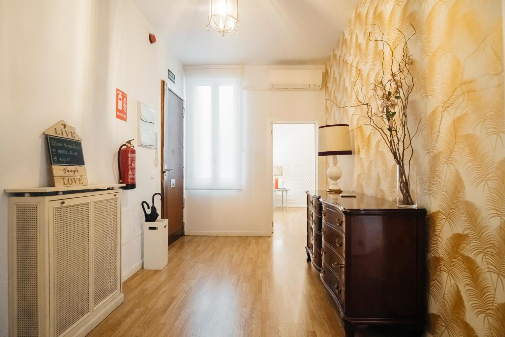 Ferienwohnung Fantastico 4R + 3B En Madrid Centro Exterior foto