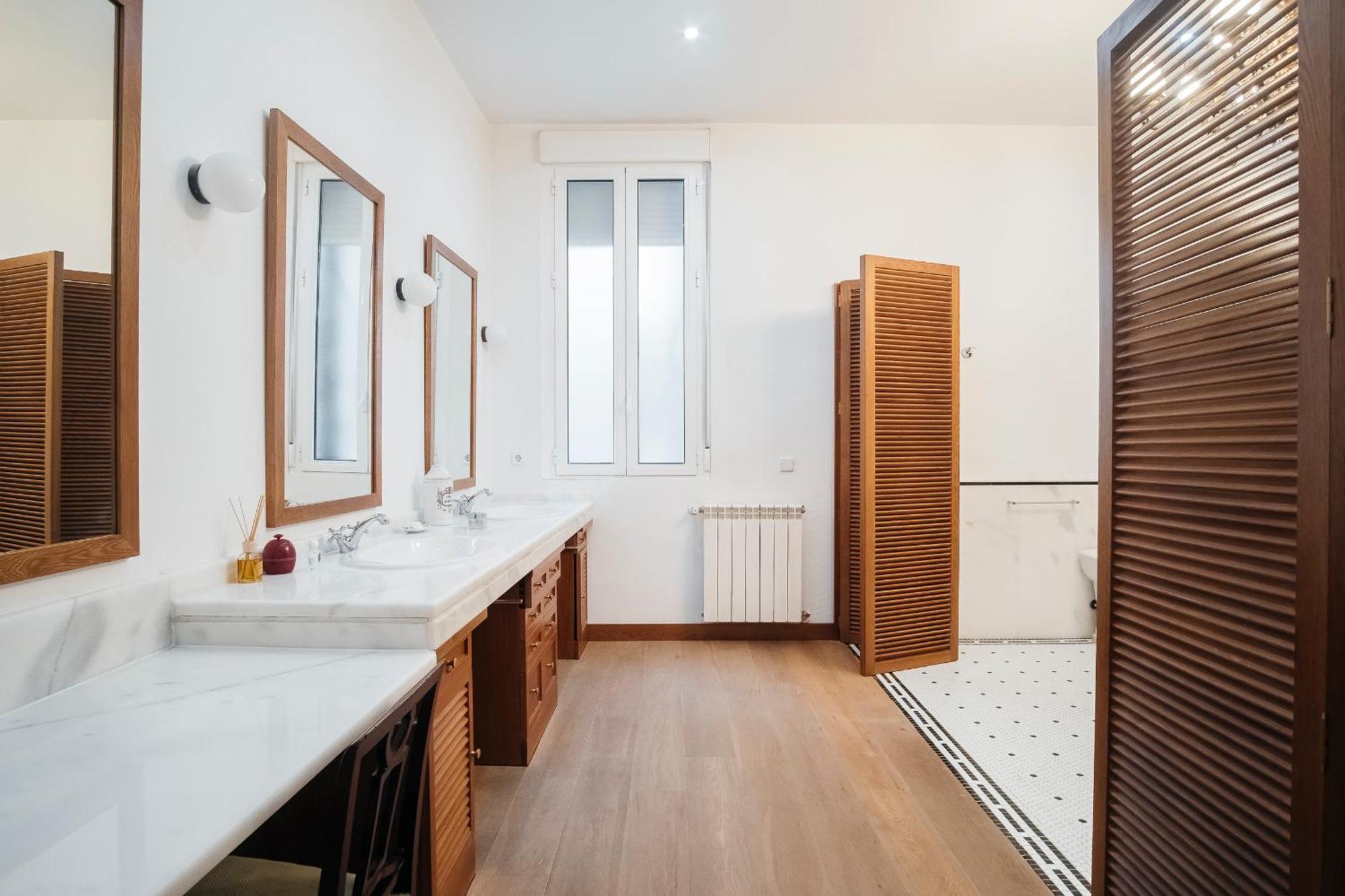 Ferienwohnung Fantastico 4R + 3B En Madrid Centro Exterior foto